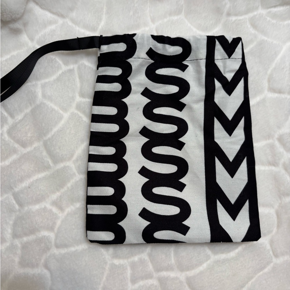 Marc Jacobs small dust bag